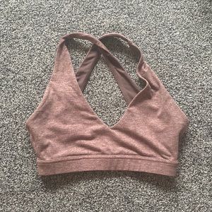 P’tula bare V sports bra